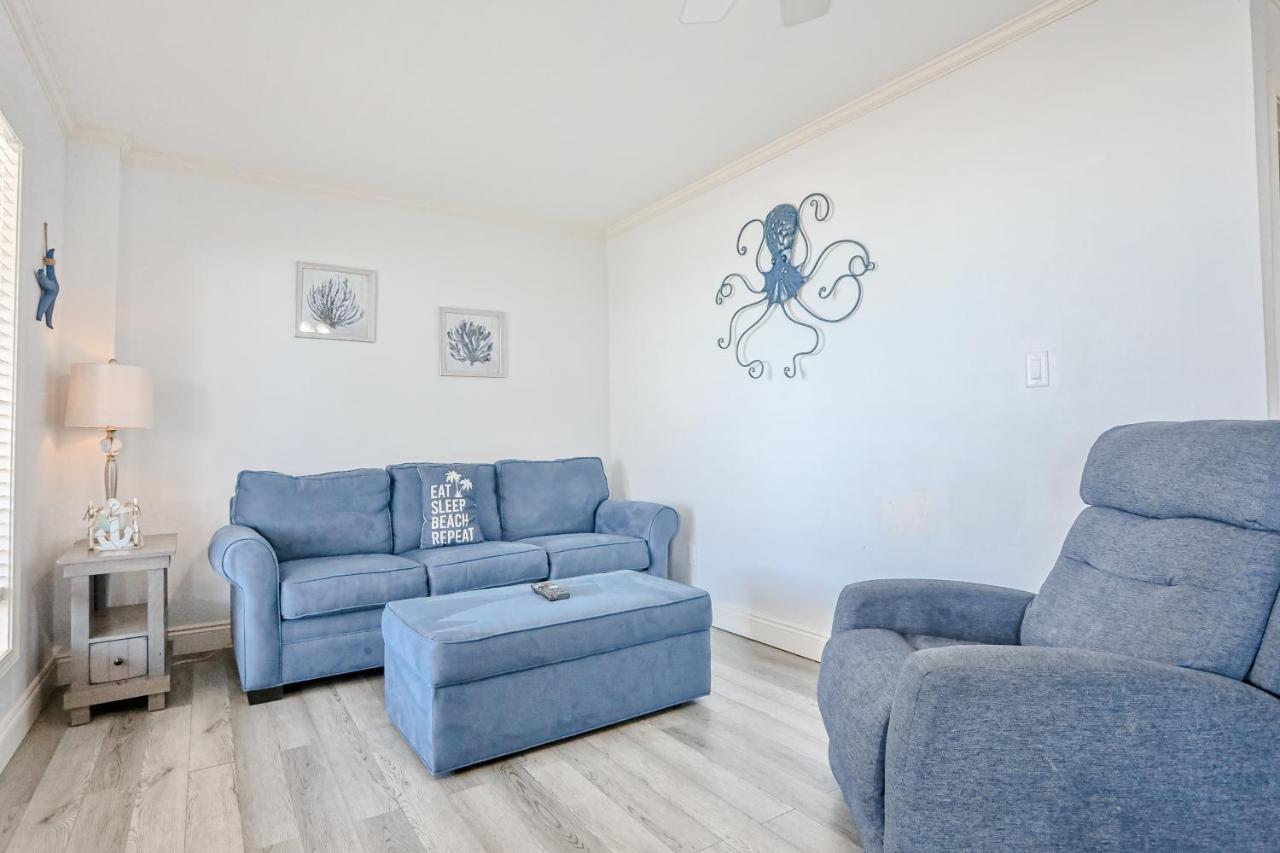 Captain'S Quarters At Green Reef Townhomes 德斯廷 外观 照片