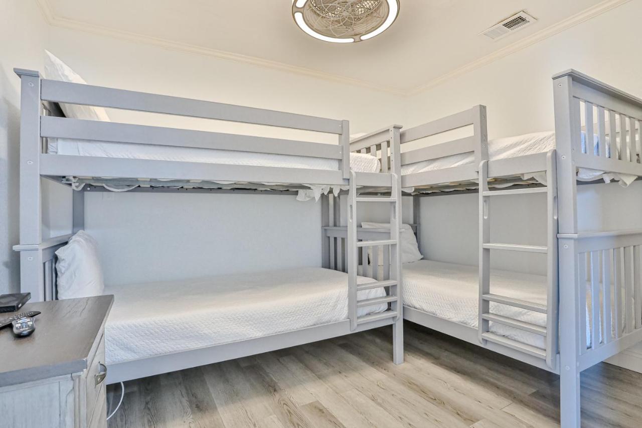 Captain'S Quarters At Green Reef Townhomes 德斯廷 外观 照片